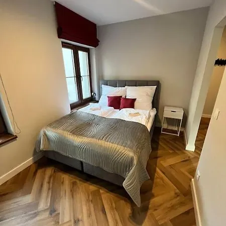 Podgrzewany Basen, Sauna, Nowy Revist Szklarska B7 * Szklarska Poręba